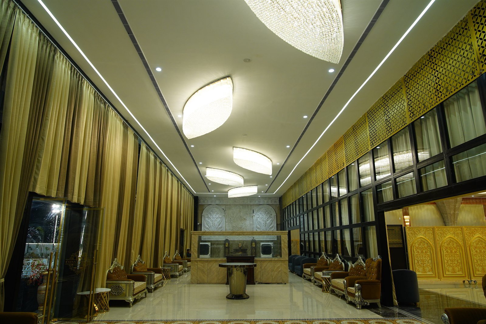 Pre-Function Lounge Corridor and Reception at R9 Convention