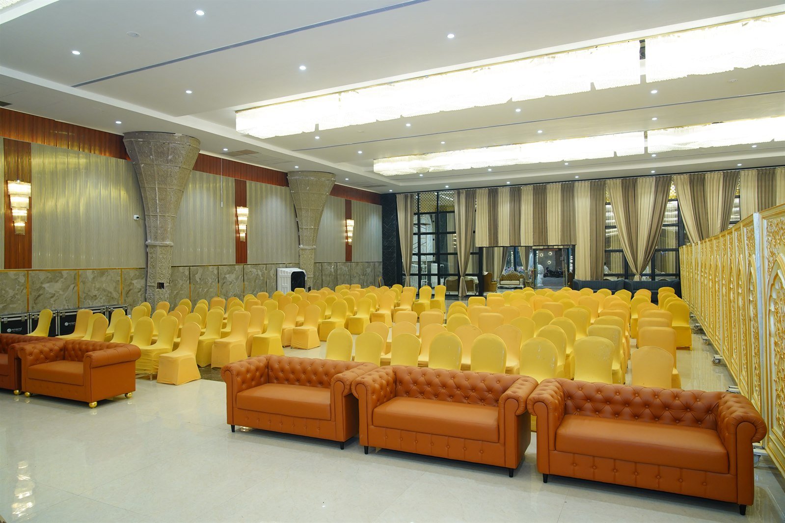 VIP Sofa Seating for Family Celebrations at R9 Convention